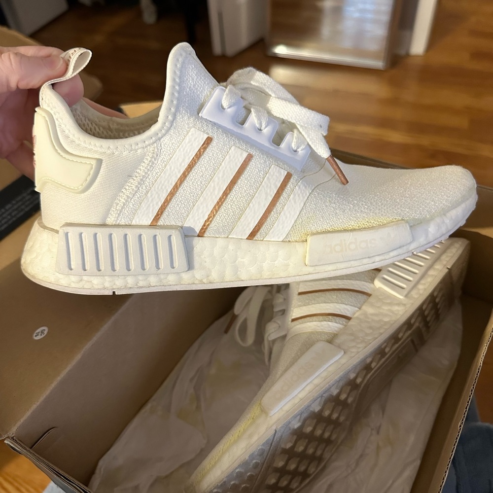 Women adidas NMD
